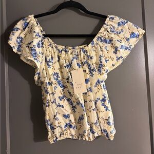 A New Day Blue And Cream Floral Smocked Ruffled Blouse XS
